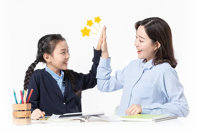 “알고리즘이 대신할 수 없는, 선생님의 따뜻한 칭찬”